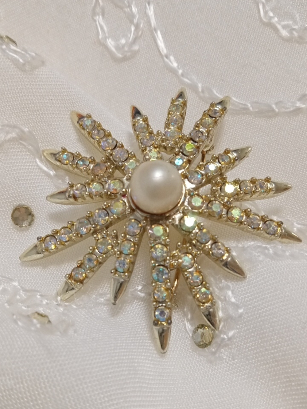 Vintage Silver And Gold Starburst Pearl & Crystal Brooch - Elegant Women Jewelry